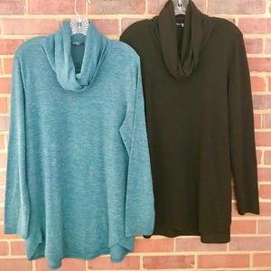 💕SOLD💕 Lot of 2 Cowl Neck Tunic Sweaters M